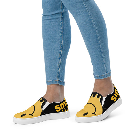 Women’s slip-on canvas shoes